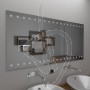miroir-de-salle-de-bains-avec-une-decoration-b014