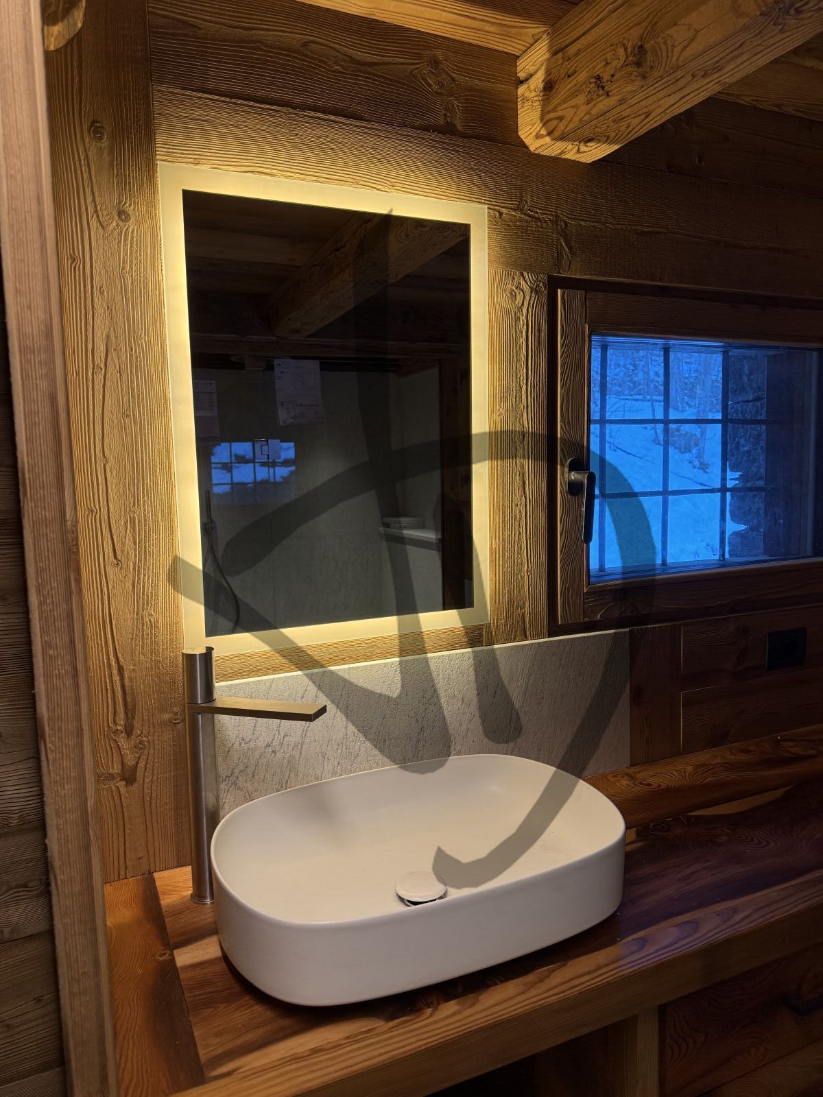 Specchio su misura led retroilluminato con cornice illuminata per bagno 2 - Avec cadre lumineux