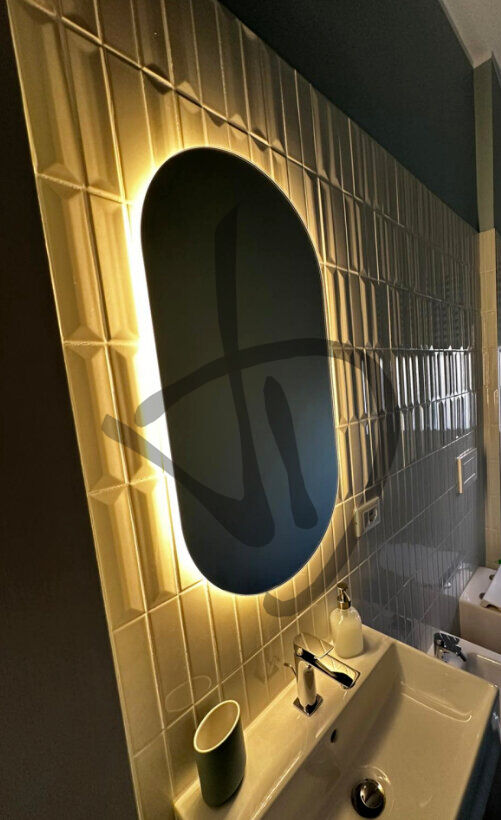 Specchio ovale su misura a led retroilluminato con interruttore infrarosso - Non décorés