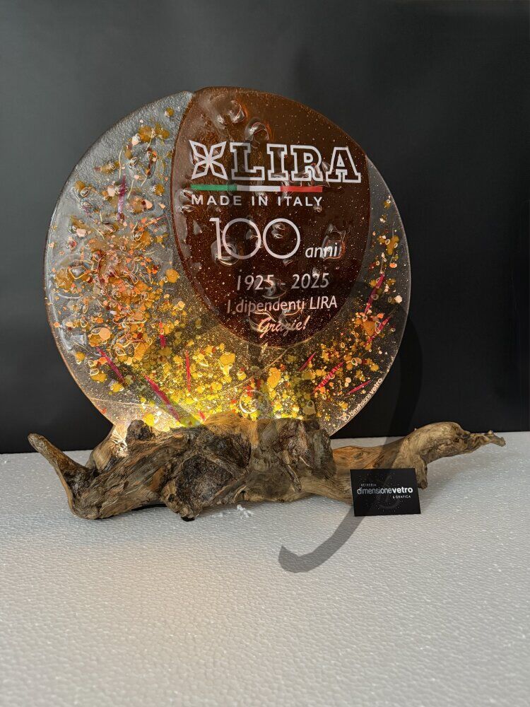 Produits sur mesure - Lampes et abat-jour sur mesure et personnalisés - Lampes en verre fusionné de Murano design - Lampes en verre de Murano fusionnées par Design, cadeau du centenaire 2