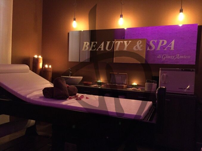 Produits sur mesure - Miroirs sur mesure - Miroirs personnalisés avec logo - Miroirs personnalisés avec logo personnalisé