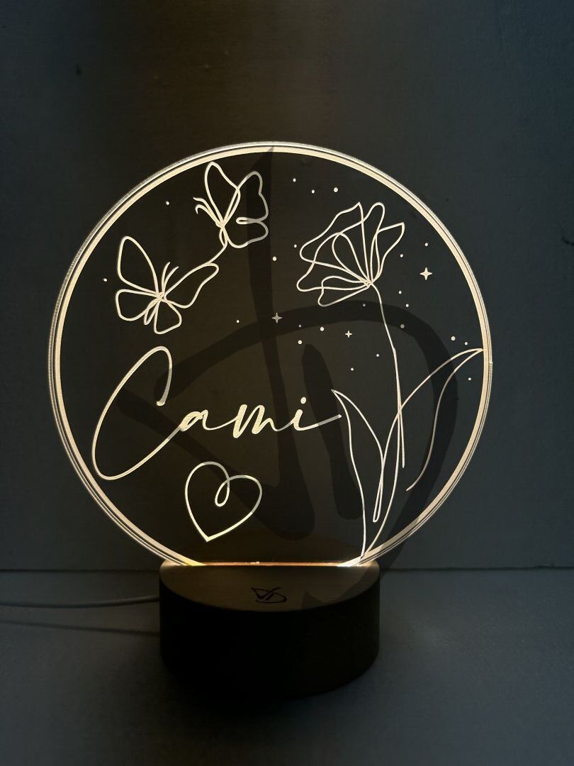 Lampade in acrilico plexiglass decorato con grafica fiori tulipani con piedistallo in legno - Lampade in acrilico plexiglass decorato con piedistallo in legno personalizzato