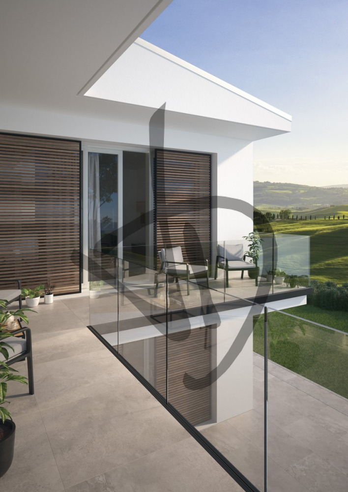 Prodotti su misura - Parapetti in vetro - Parapetti in vetro trasparente per balcone  esterno